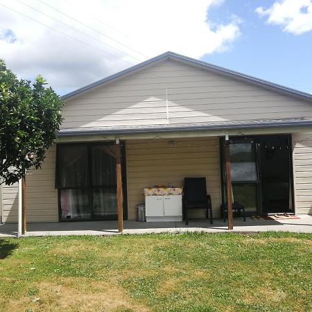 Nest With Bathroom On Brunskill ケンブリッジ エクステリア 写真