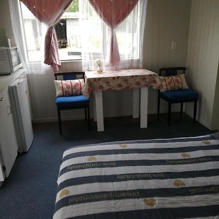 Nest With Bathroom On Brunskill ケンブリッジ エクステリア 写真